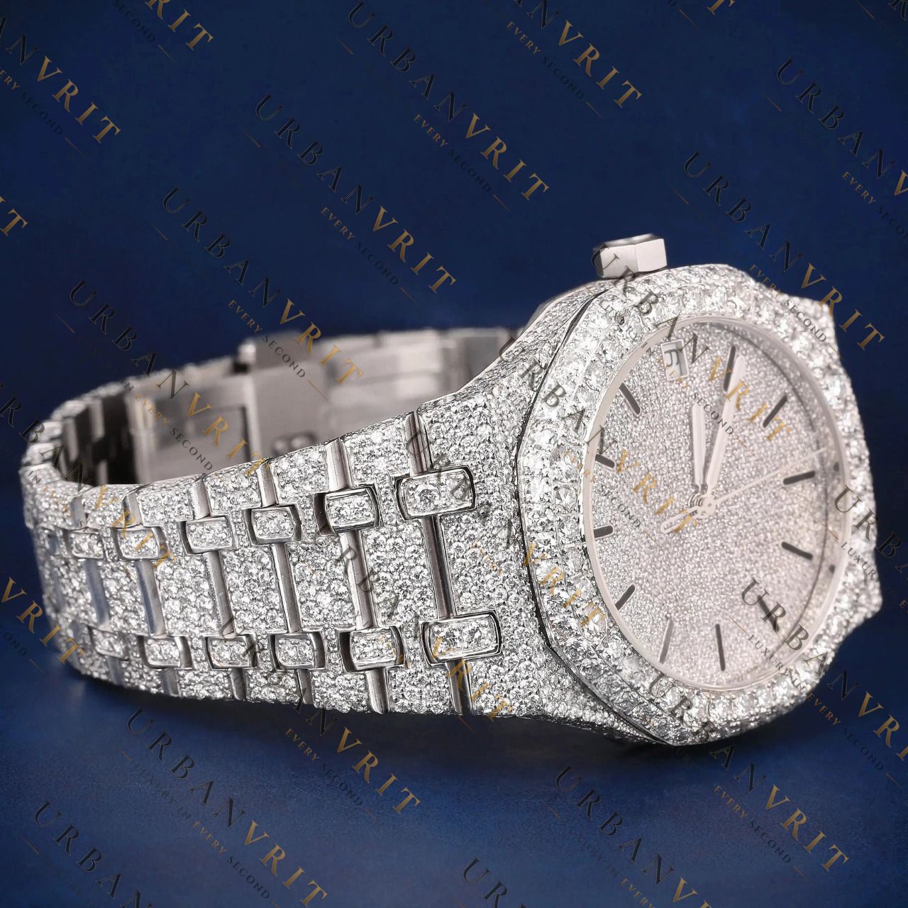 Luxury Nautilus VVS1 D Color Moissanite Watch