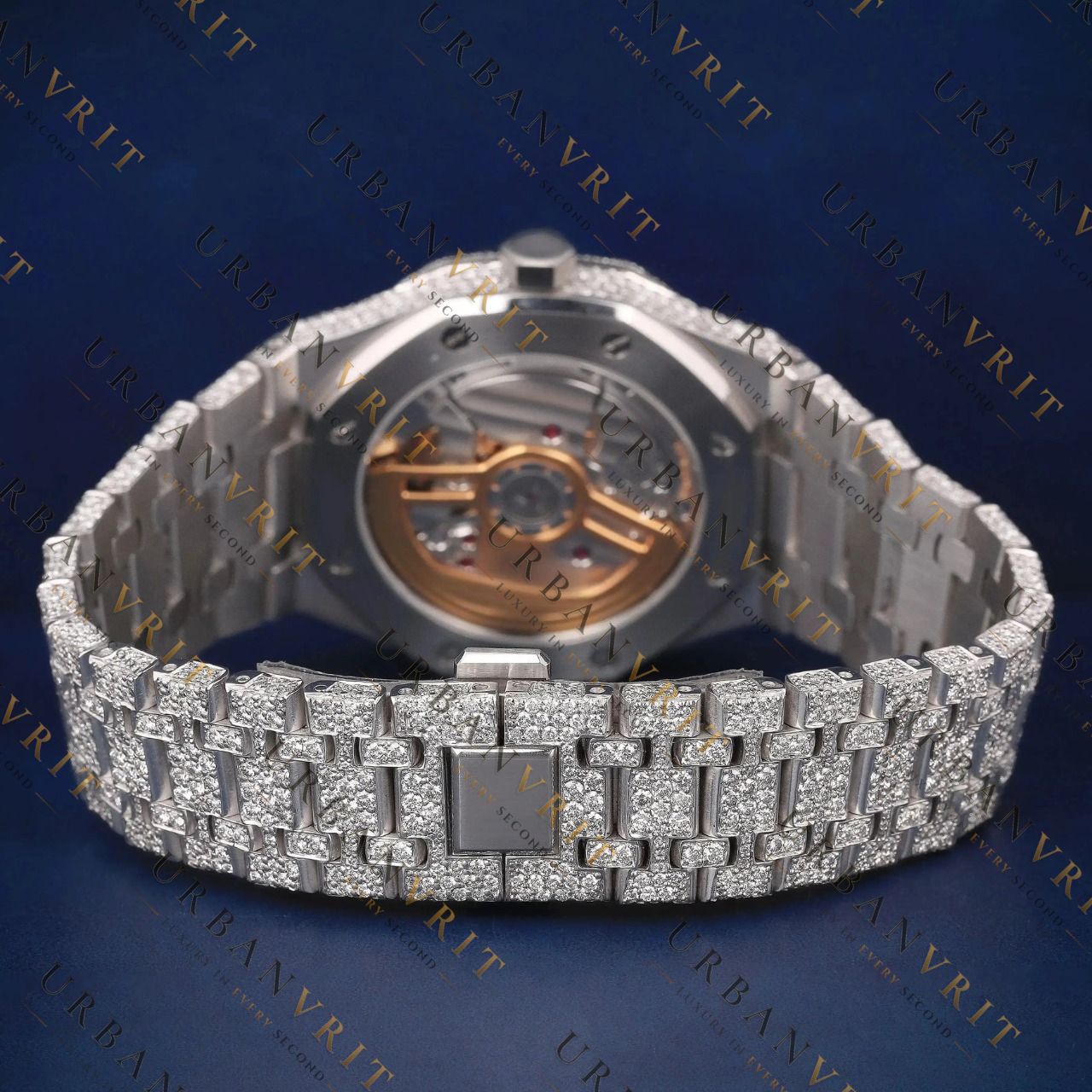 Luxury Nautilus VVS1 D Color Moissanite Watch
