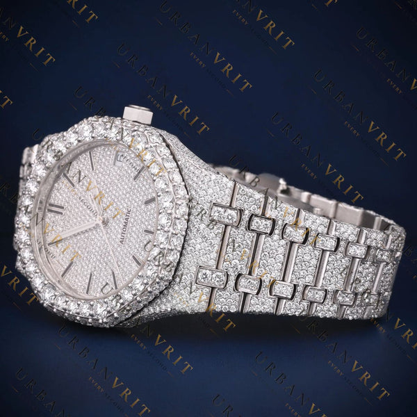 Classic Round VVS1 D Color  Moissanite Watch